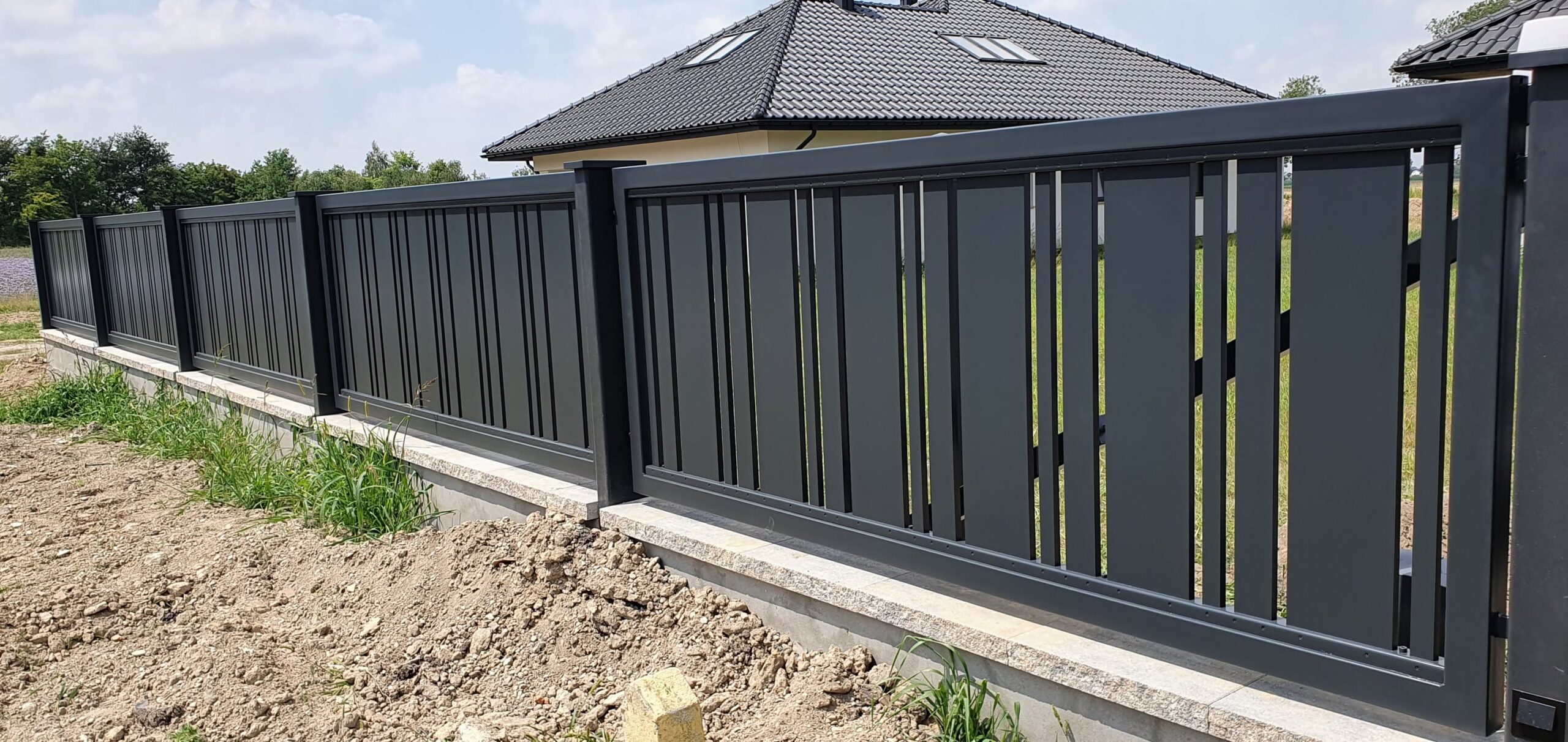 Przęsła — realizacja Usługowego Zakładu Ślusarskiego Metaloplastyka, Brzesko