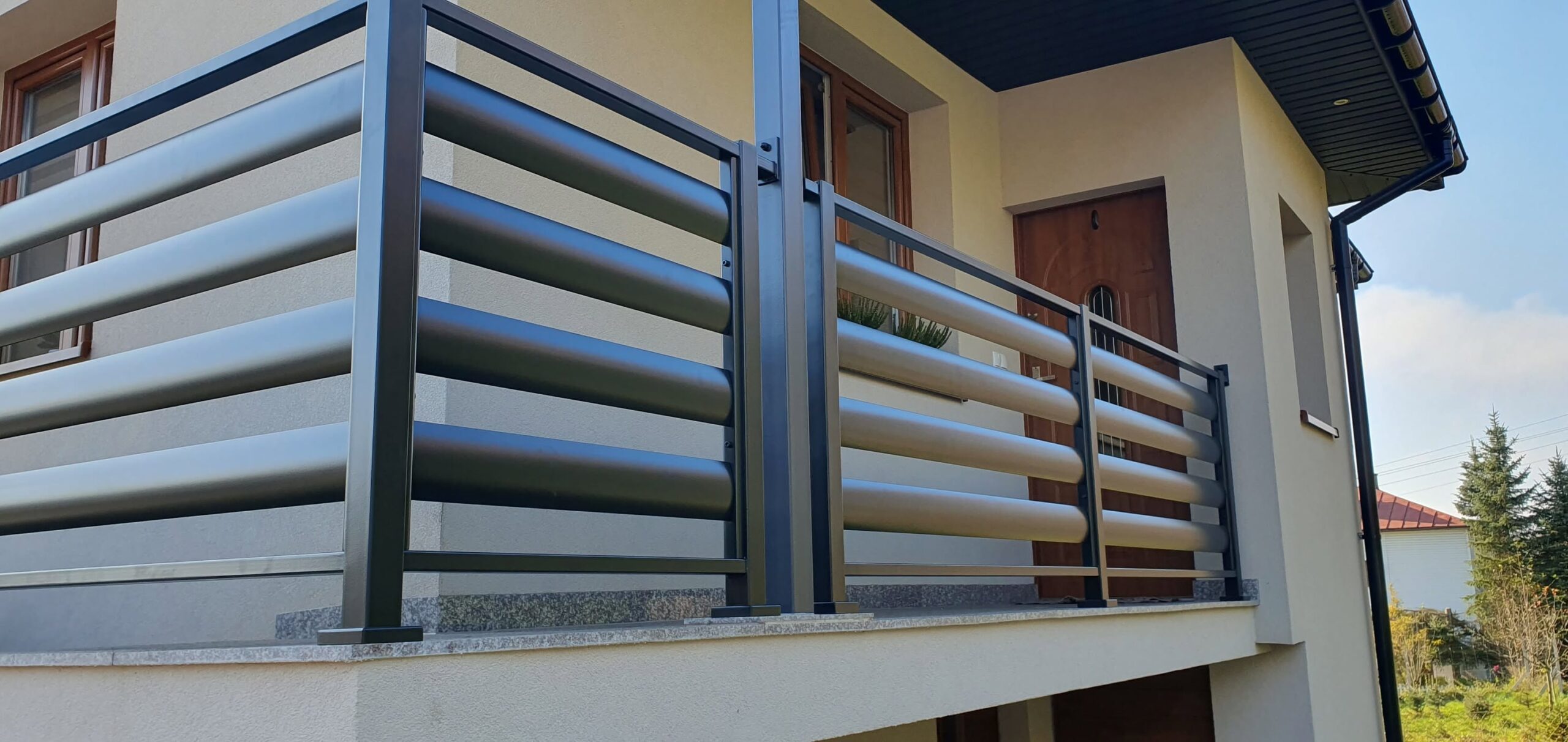 Balustrady — realizacja Usługowego Zakładu Ślusarskiego Metaloplastyka, Brzesko