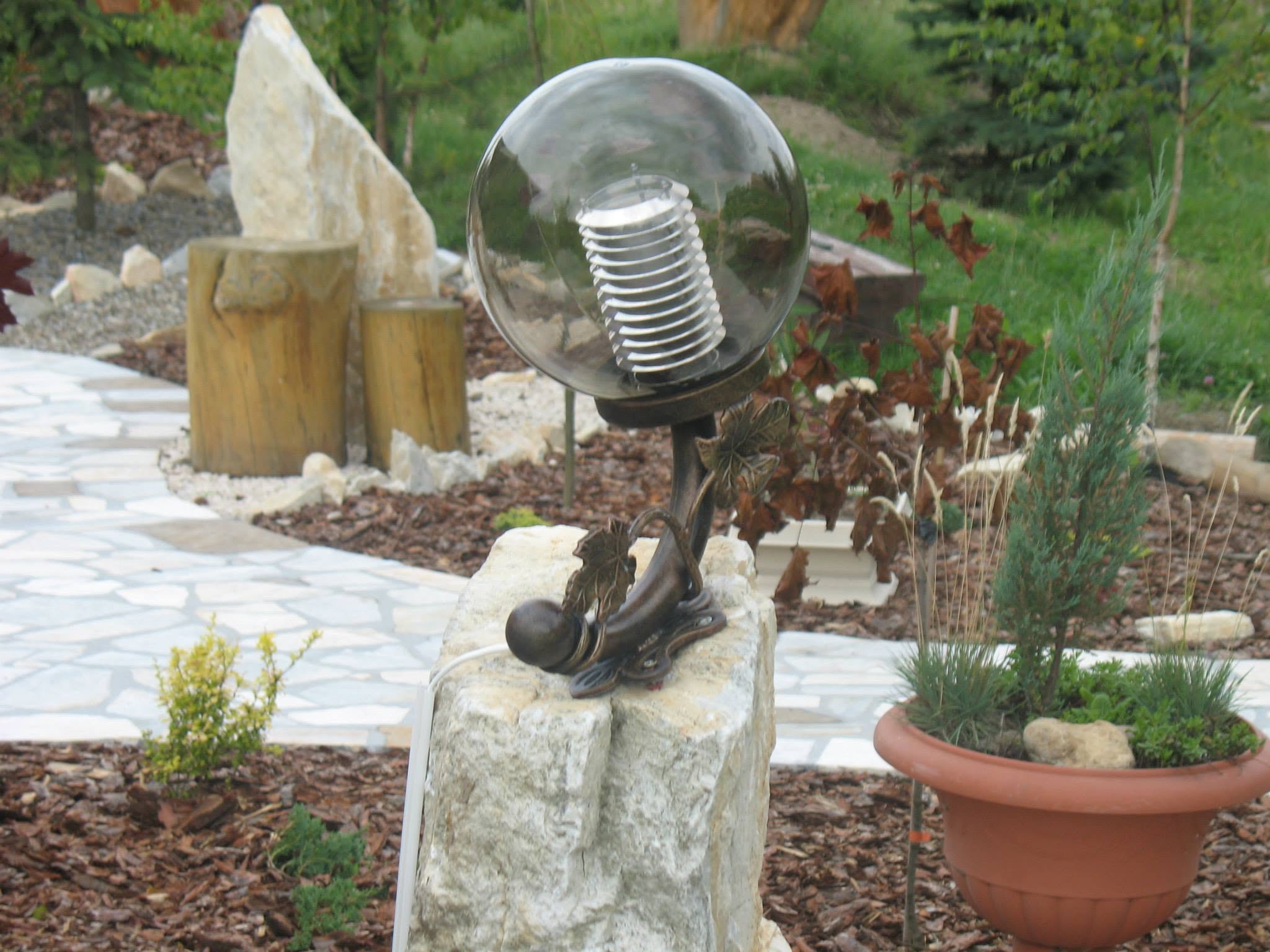 Lampy — realizacja Usługowego Zakładu Ślusarskiego Metaloplastyka, Brzesko